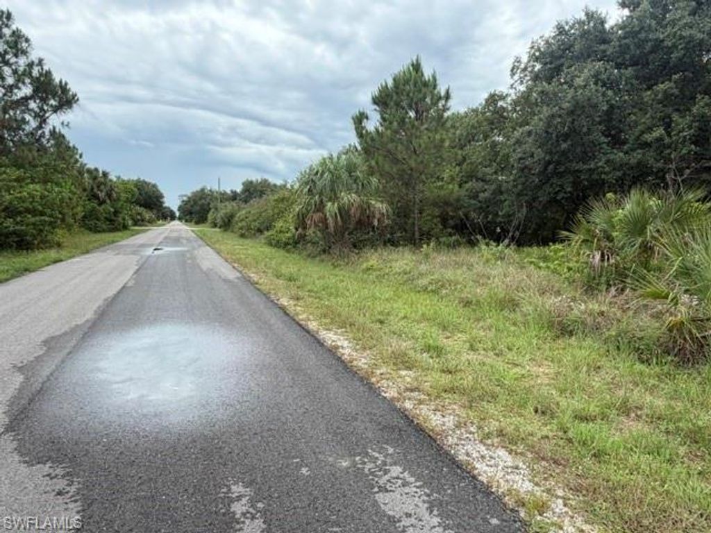 1905 Hamilton AVE, LEHIGH ACRES, FL 33972 — photo 2