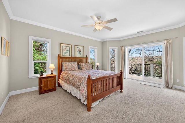 18572 Hummingbird Dr, Penn Valley, CA 95946