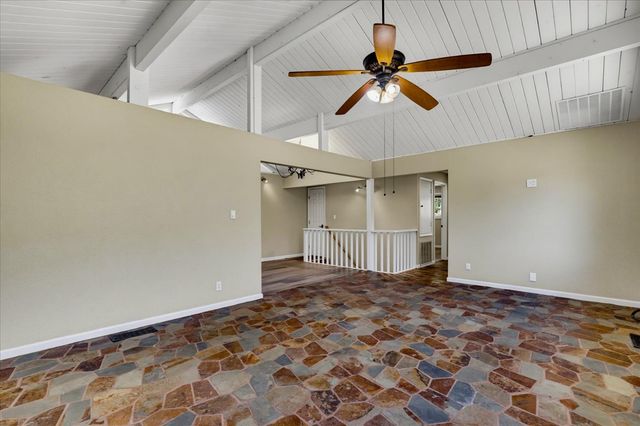 11969 Walnut Ct, Auburn, CA 95602