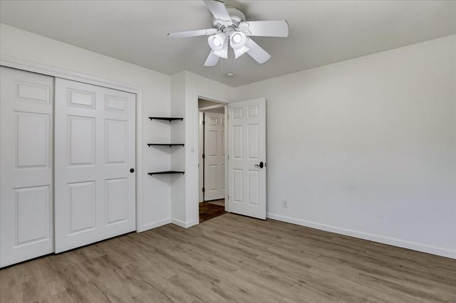 11969 Walnut Ct, Auburn, CA 95602