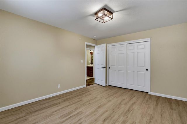 11969 Walnut Ct, Auburn, CA 95602