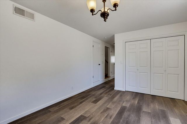 11969 Walnut Ct, Auburn, CA 95602