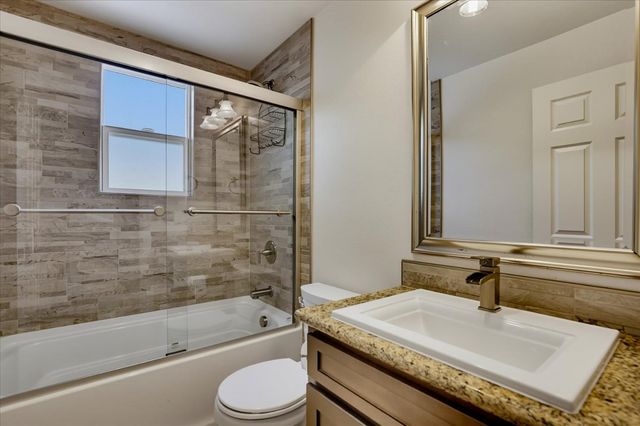 11969 Walnut Ct, Auburn, CA 95602