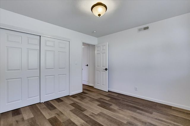 11969 Walnut Ct, Auburn, CA 95602