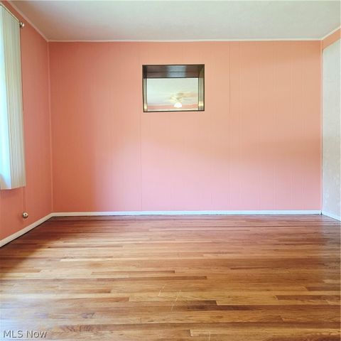 7667 S Eastland Road, Middleburg Heights, OH 44017