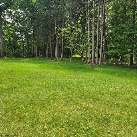 7667 S Eastland Road, Middleburg Heights, OH 44017