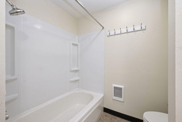 3659 W 18th Avenue, Eugene, OR 97402