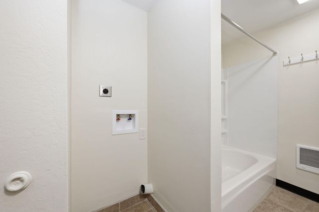 3659 W 18th Avenue, Eugene, OR 97402