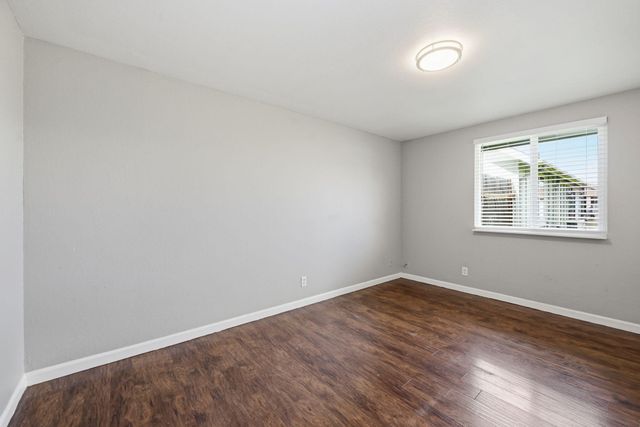 3659 W 18th Avenue, Eugene, OR 97402