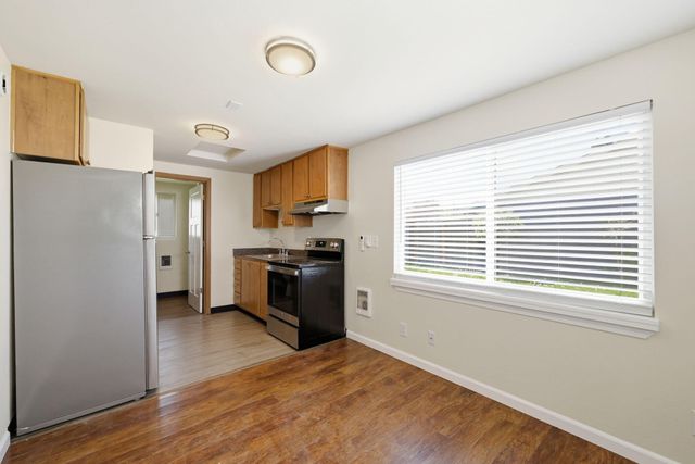 3659 W 18th Avenue, Eugene, OR 97402