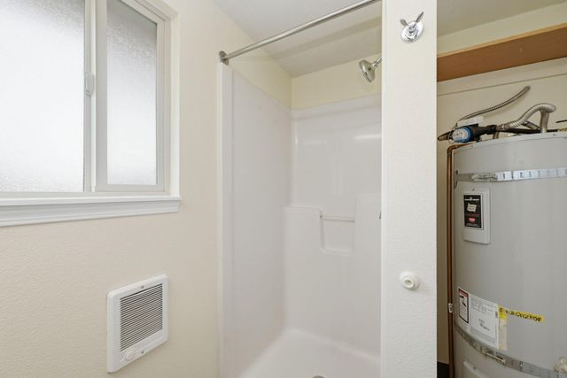 3659 W 18th Avenue, Eugene, OR 97402