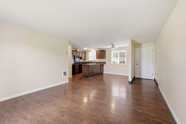 3659 W 18th Avenue, Eugene, OR 97402