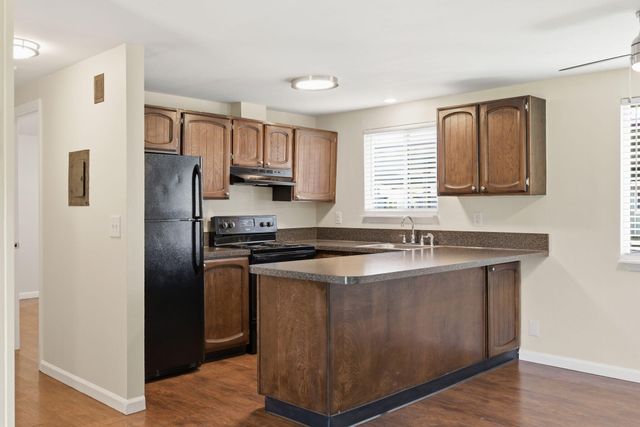 3659 W 18th Avenue, Eugene, OR 97402