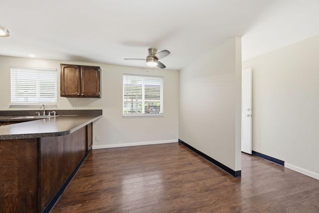 3659 W 18th Avenue, Eugene, OR 97402