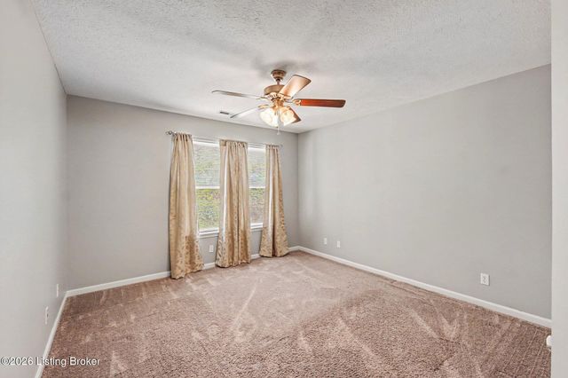 9100 Hawthorne Pointe Dr 201, Louisville, KY 40272
