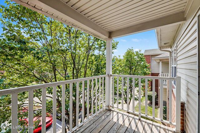9100 Hawthorne Pointe Dr 201, Louisville, KY 40272