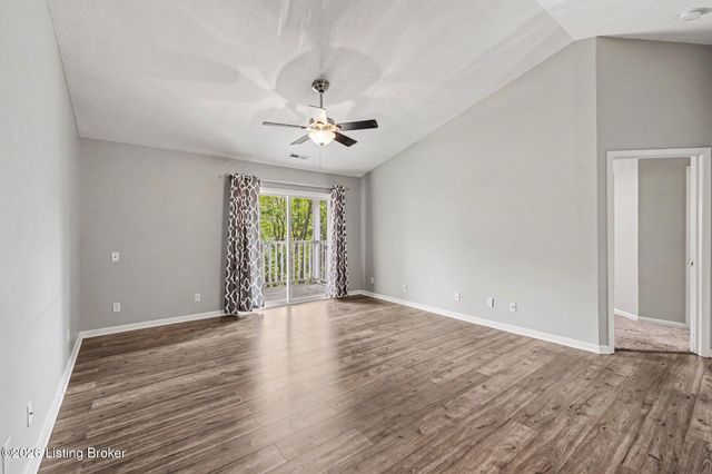 9100 Hawthorne Pointe Dr 201, Louisville, KY 40272