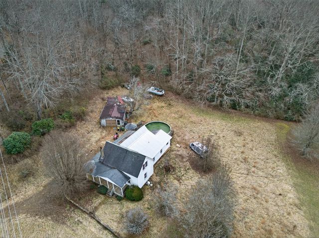 1917 Fairview Road, Andrews, NC 28901