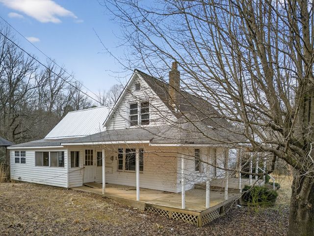 1917 Fairview Road, Andrews, NC 28901