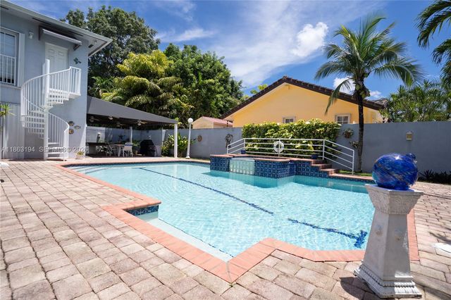 11680 SW 92nd Street, Miami, FL 33176