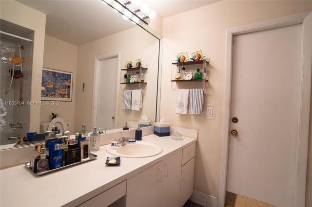11680 SW 92nd Street, Miami, FL 33176