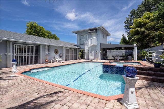 11680 SW 92nd Street, Miami, FL 33176
