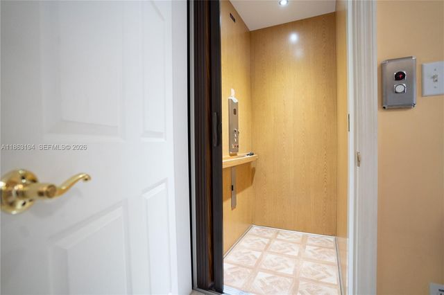 11680 SW 92nd Street, Miami, FL 33176
