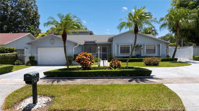11680 SW 92nd Street, Miami, FL 33176