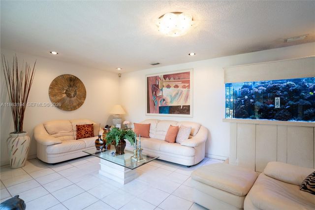 11680 SW 92nd Street, Miami, FL 33176