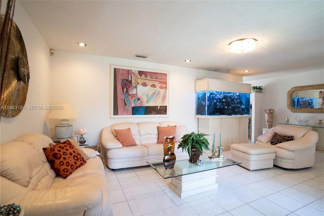 11680 SW 92nd Street, Miami, FL 33176