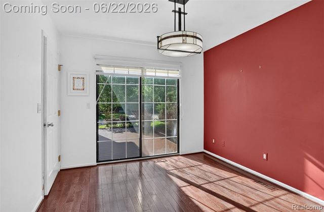 6190 Celeste Road, West Bloomfield, MI 48322
