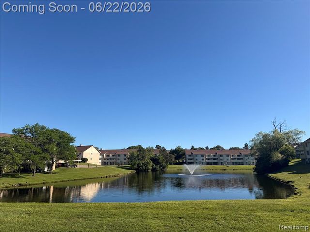 6190 Celeste Road, West Bloomfield, MI 48322