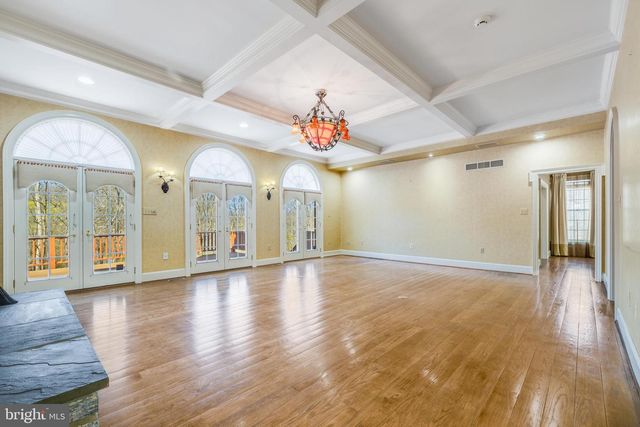 1821 MUSEUM RD, Wyomissing, PA 19610