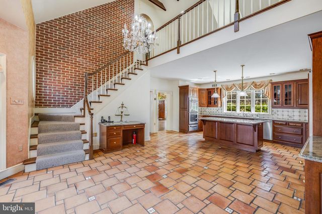 1821 MUSEUM RD, Wyomissing, PA 19610