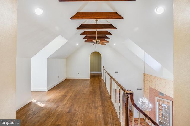 1821 MUSEUM RD, Wyomissing, PA 19610