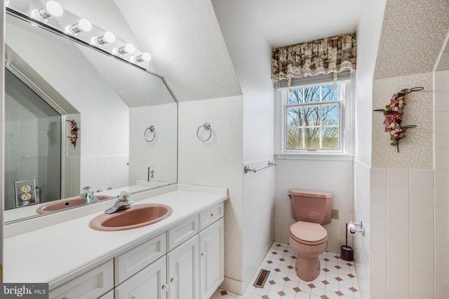 1821 MUSEUM RD, Wyomissing, PA 19610