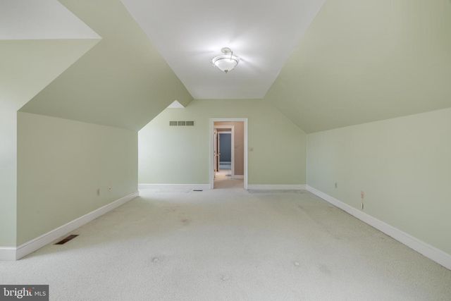 1821 MUSEUM RD, Wyomissing, PA 19610