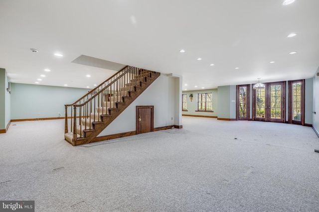 1821 MUSEUM RD, Wyomissing, PA 19610
