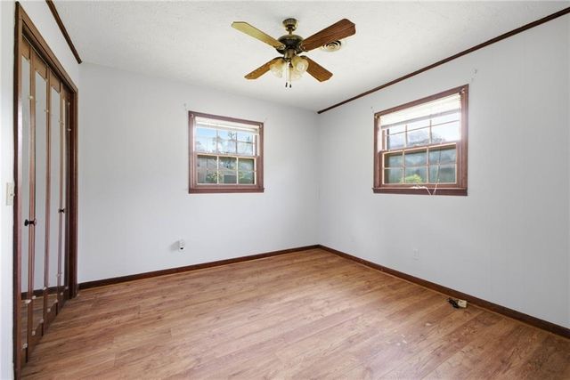 379 Hunt Road NW, Calhoun, GA 30701