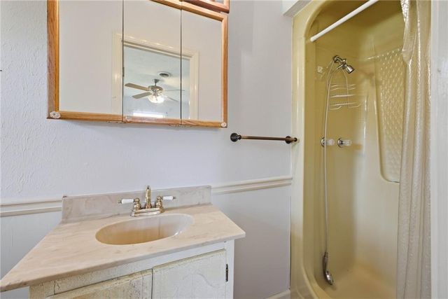 379 Hunt Road NW, Calhoun, GA 30701