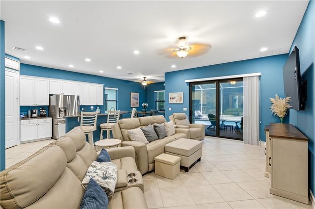 4185 55th Street, Vero Beach, FL 32967