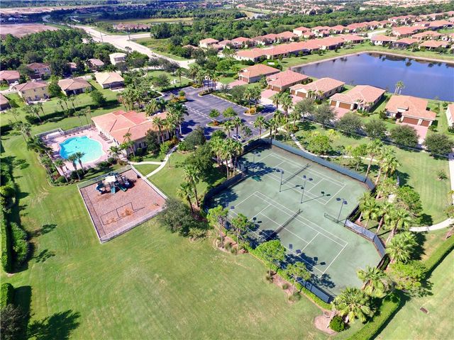 4185 55th Street, Vero Beach, FL 32967