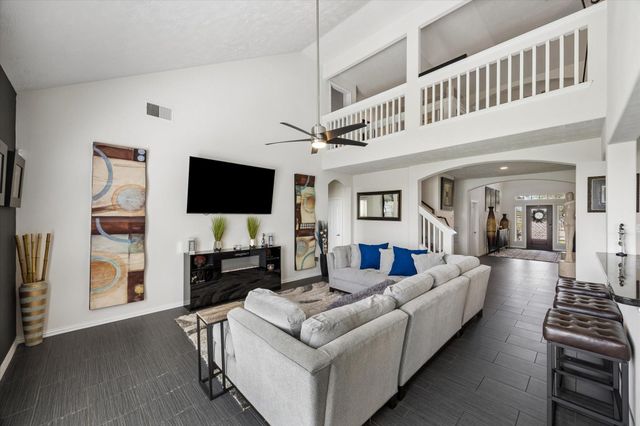 1822 Luminous Waters Lane, Rosharon, TX 77583