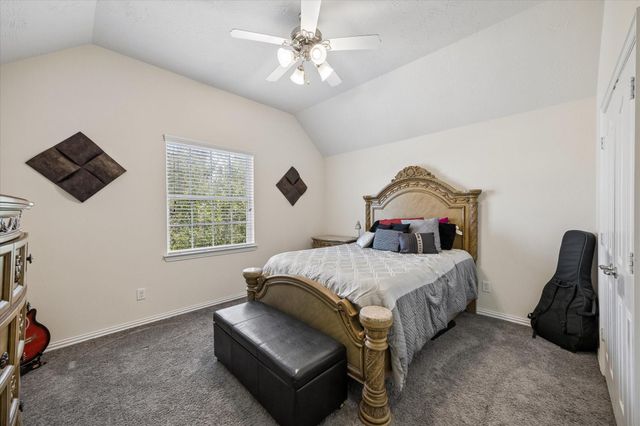 1822 Luminous Waters Lane, Rosharon, TX 77583