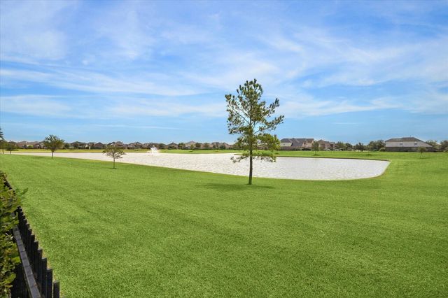 1822 Luminous Waters Lane, Rosharon, TX 77583