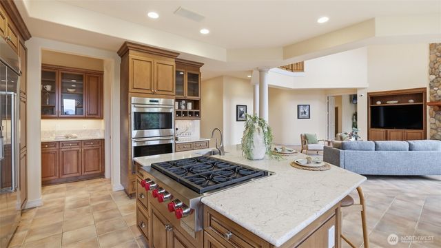 15622 Uplands Way SE, North Bend, WA 98045