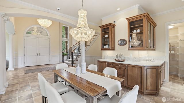 15622 Uplands Way SE, North Bend, WA 98045