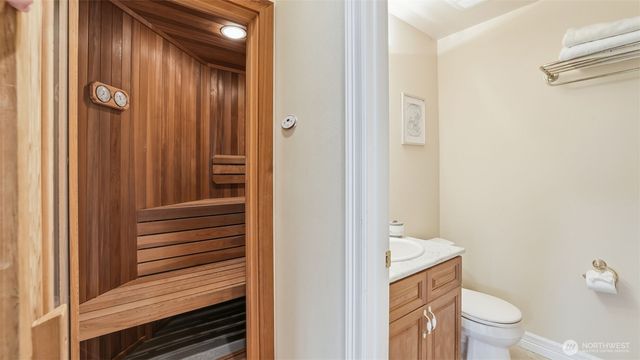 15622 Uplands Way SE, North Bend, WA 98045