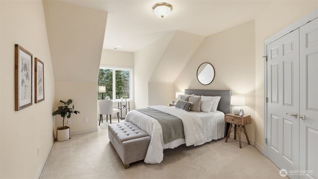 15622 Uplands Way SE, North Bend, WA 98045