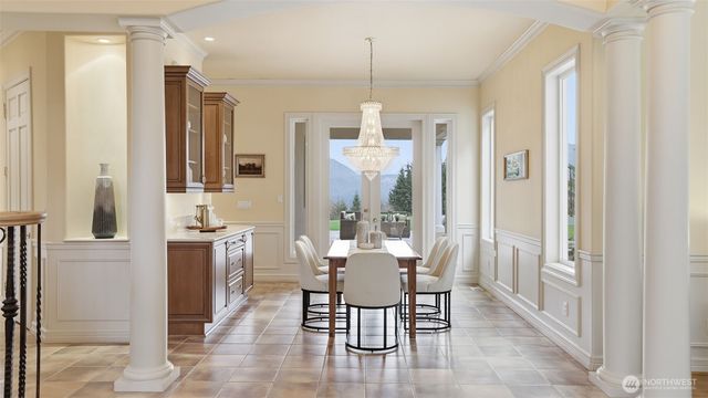 15622 Uplands Way SE, North Bend, WA 98045